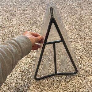NWT - Eapele Black Metal Triangle Stand